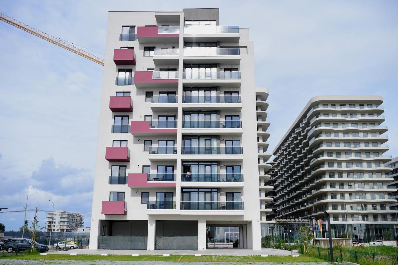 Myosotis Mamaia Studio By The Lake Lägenhet Exteriör bild